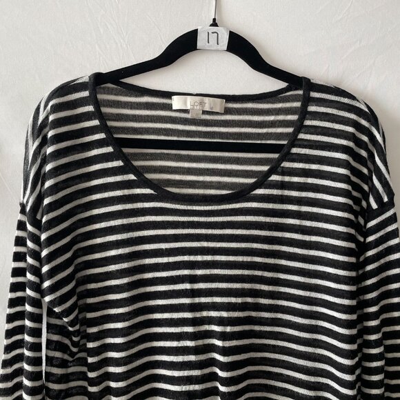 Ann Taylor Loft Womens Black Striped Pullover Sweater Thin Knit Size L - Picture 3 of 9